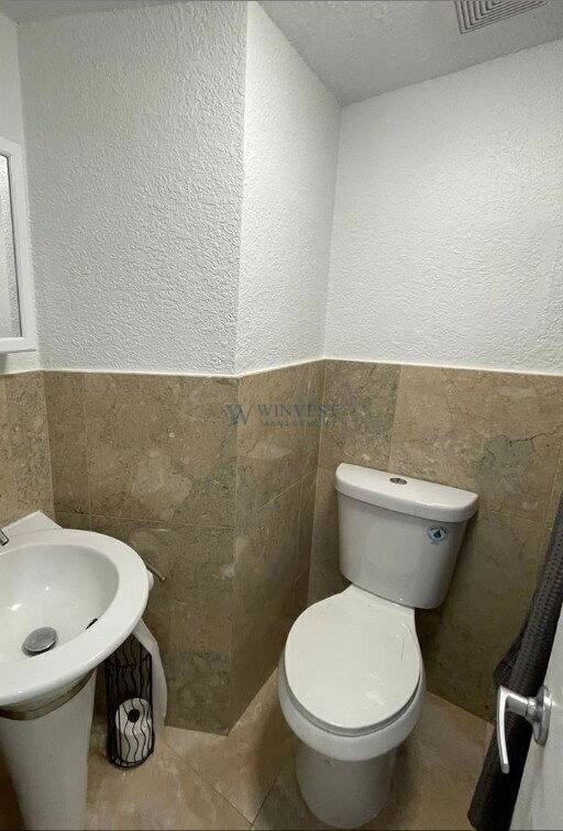 Apartment for rent at 150 SW 10th St #2, Miami, FL 33130