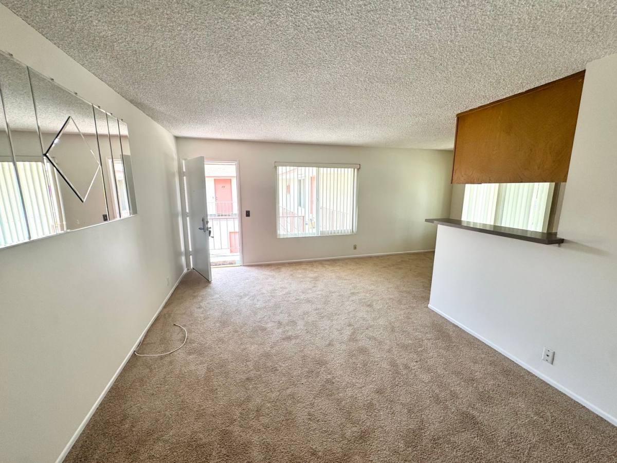 Apartment for rent at 609 Kirk Ave, Ventura, CA 93003