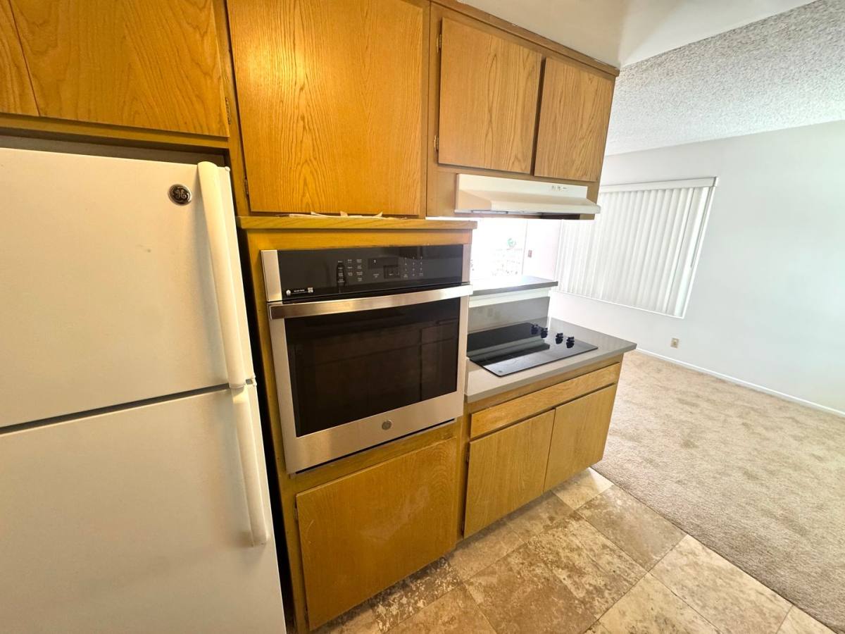 Apartment for rent at 609 Kirk Ave, Ventura, CA 93003