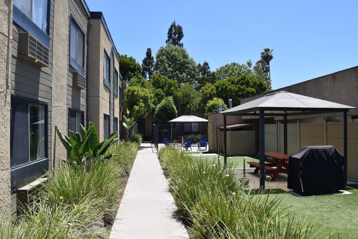 Apartment for rent at 14733 Chadron Ave, Gardena, CA 90249