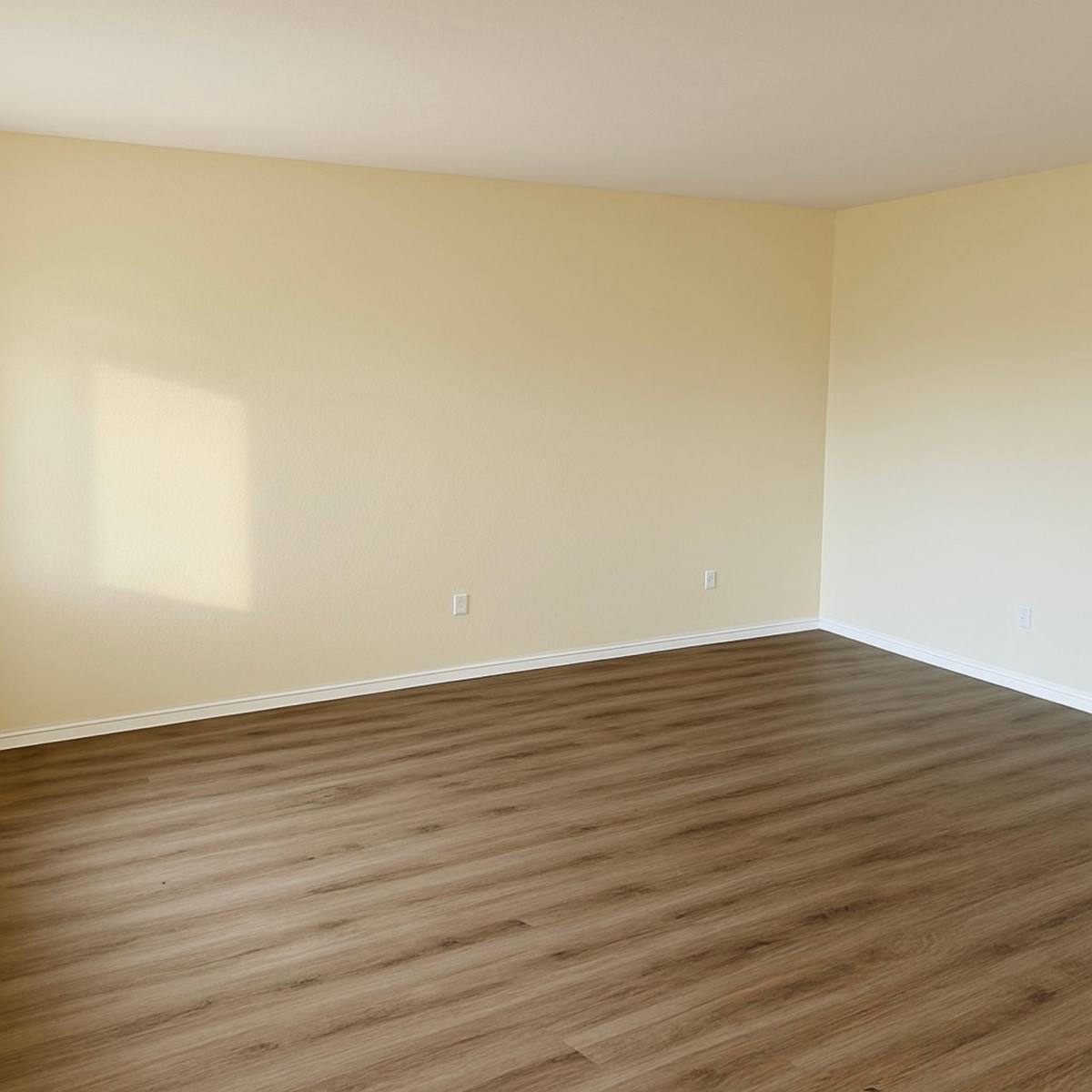 Apartment for rent at 12313-12325 107th Ave Court E, Puyallup, WA 98374