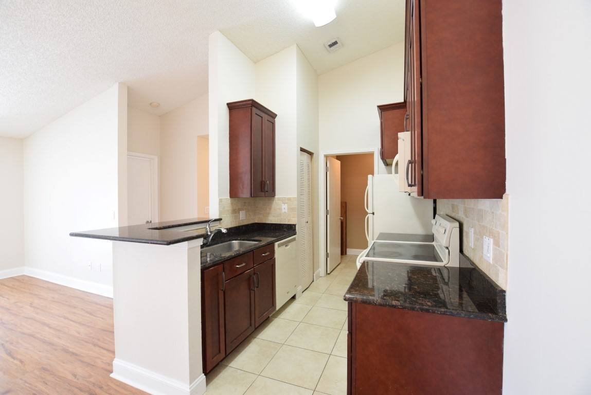 Condo for rent at 2504 Grassy Point Dr, Lake Mary, FL 32746