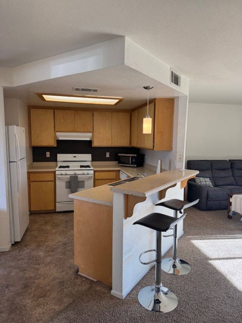 Apartment for rent at 1425 Serrano Place, Redding, CA 96003
