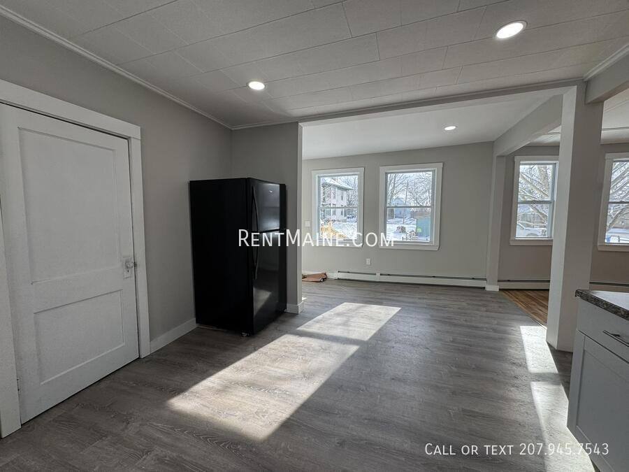 Apartment for rent at 6 Woodman Ave #1, Fairfield, ME 04937