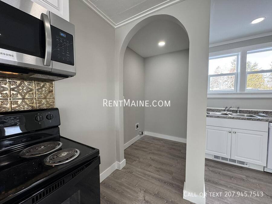Apartment for rent at 6 Woodman Ave #1, Fairfield, ME 04937