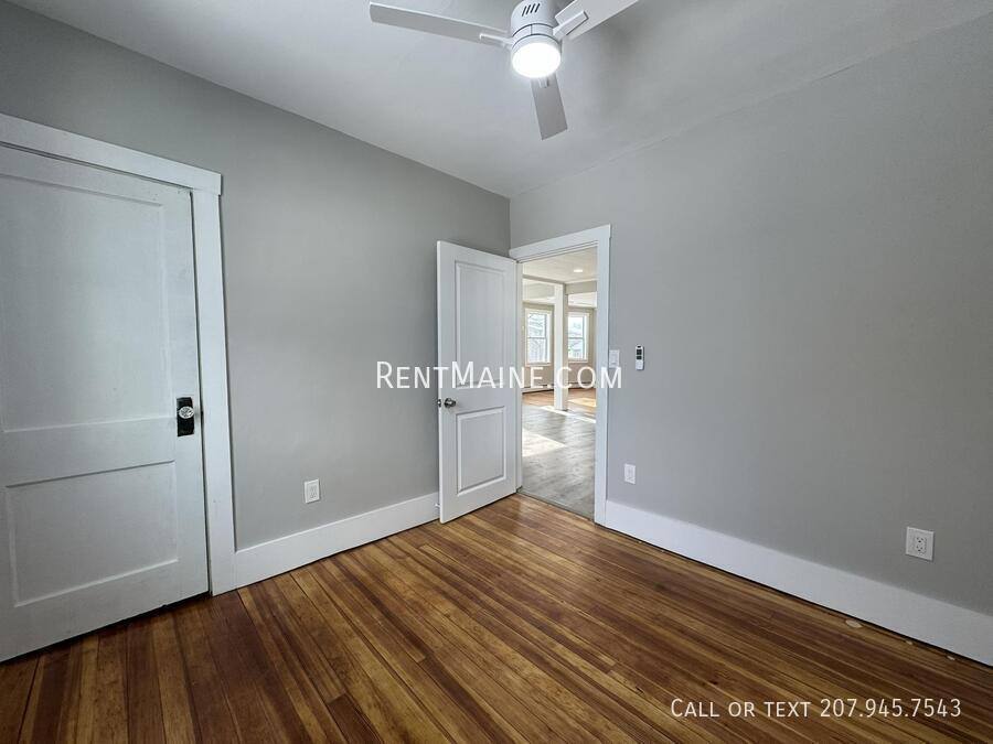 Apartment for rent at 6 Woodman Ave #1, Fairfield, ME 04937