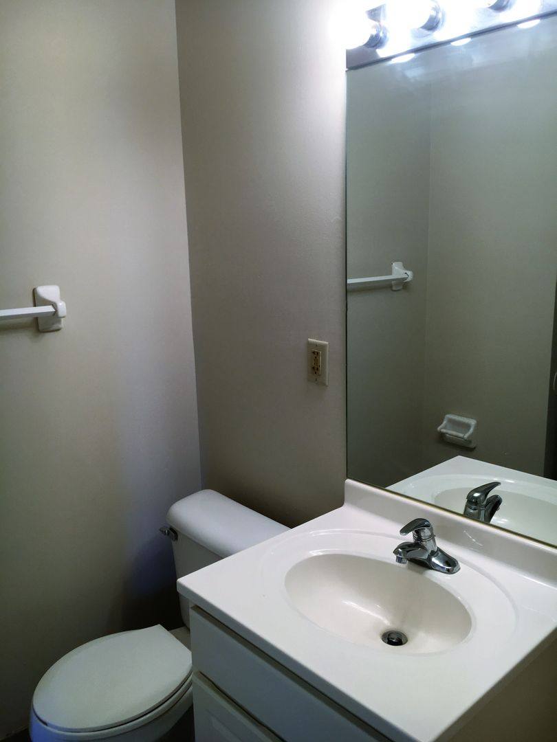 Apartment for rent at 940-950 E N Broadway St, Columbus, OH 43224