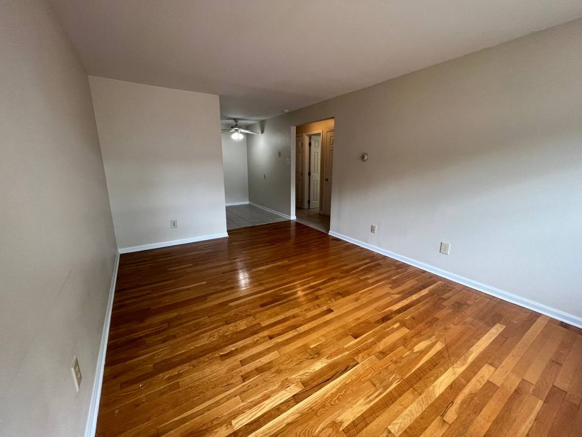 Apartment for rent at 940-950 E N Broadway St, Columbus, OH 43224