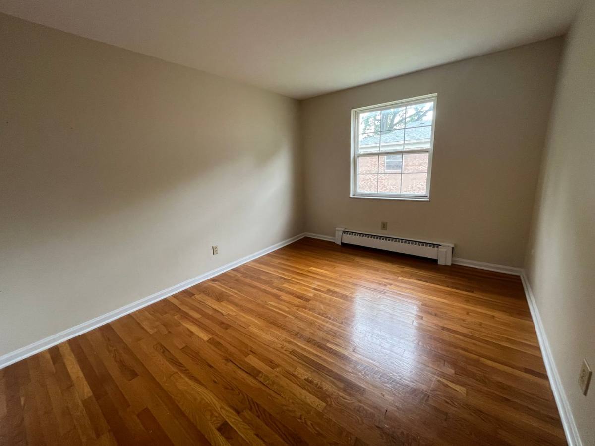 Apartment for rent at 940-950 E N Broadway St, Columbus, OH 43224
