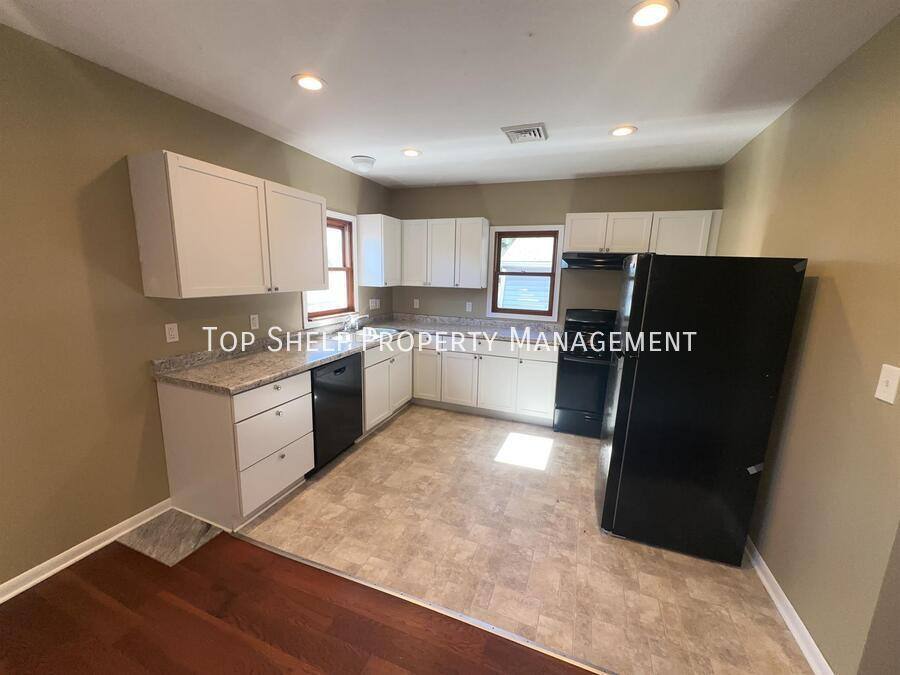 House for rent at 4148 Mattern Ave, Des Moines, IA 50317