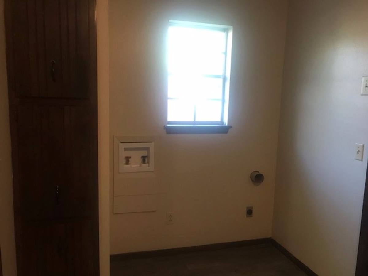 House for rent at 2705 John Dr, Amarillo, TX 79110