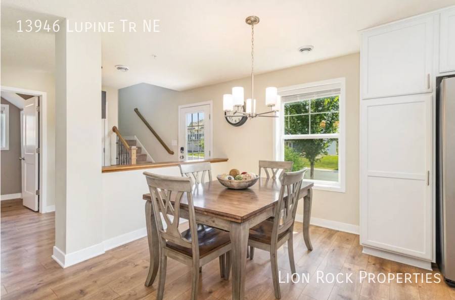 Townhouse for rent at 13946 Lupine Tr NE, Prior Lake, MN 55372