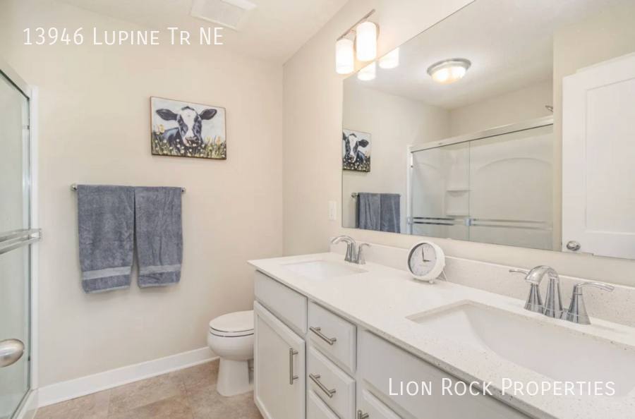 Townhouse for rent at 13946 Lupine Tr NE, Prior Lake, MN 55372
