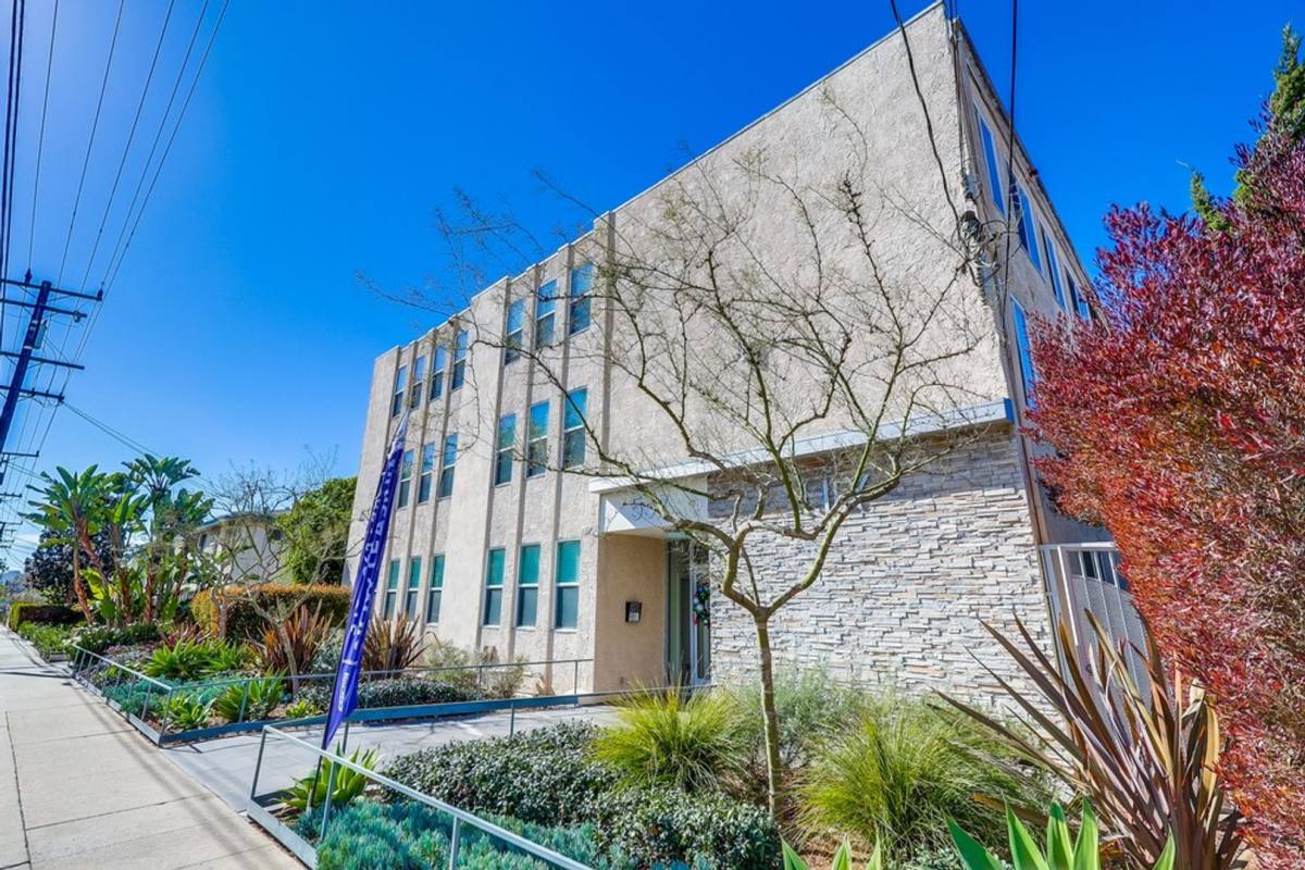 Apartment for rent at 537 Hyde Park Blvd #312, Inglewood, CA 90302
