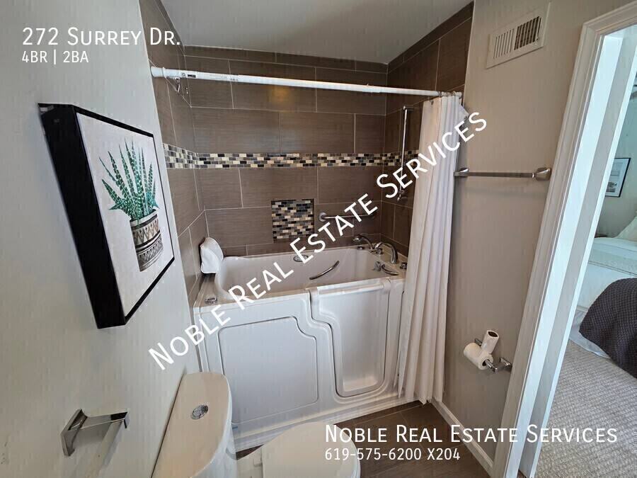 House for rent at 272 Surrey Dr, Bonita, CA 91902