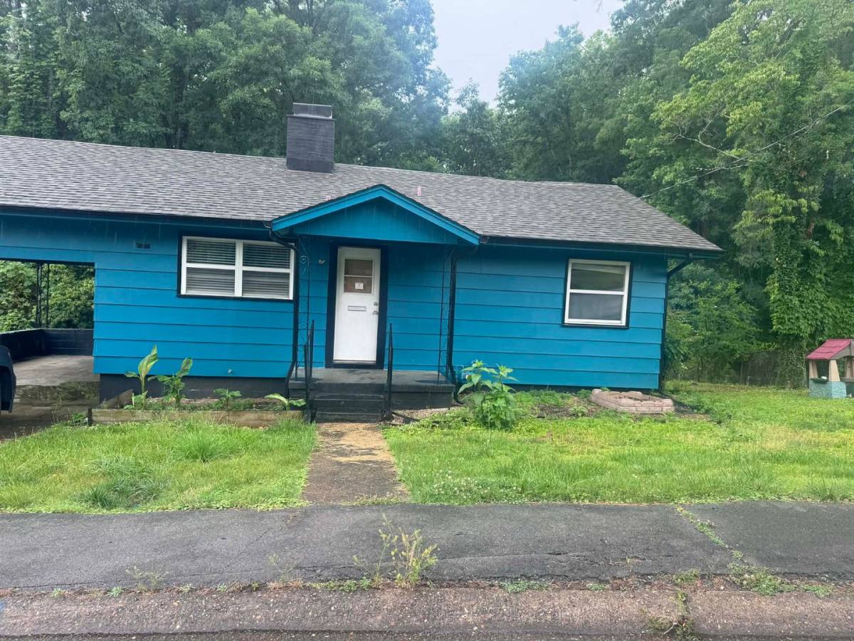 House for rent at 115 Decatur Rd, Oak Ridge, TN 37830