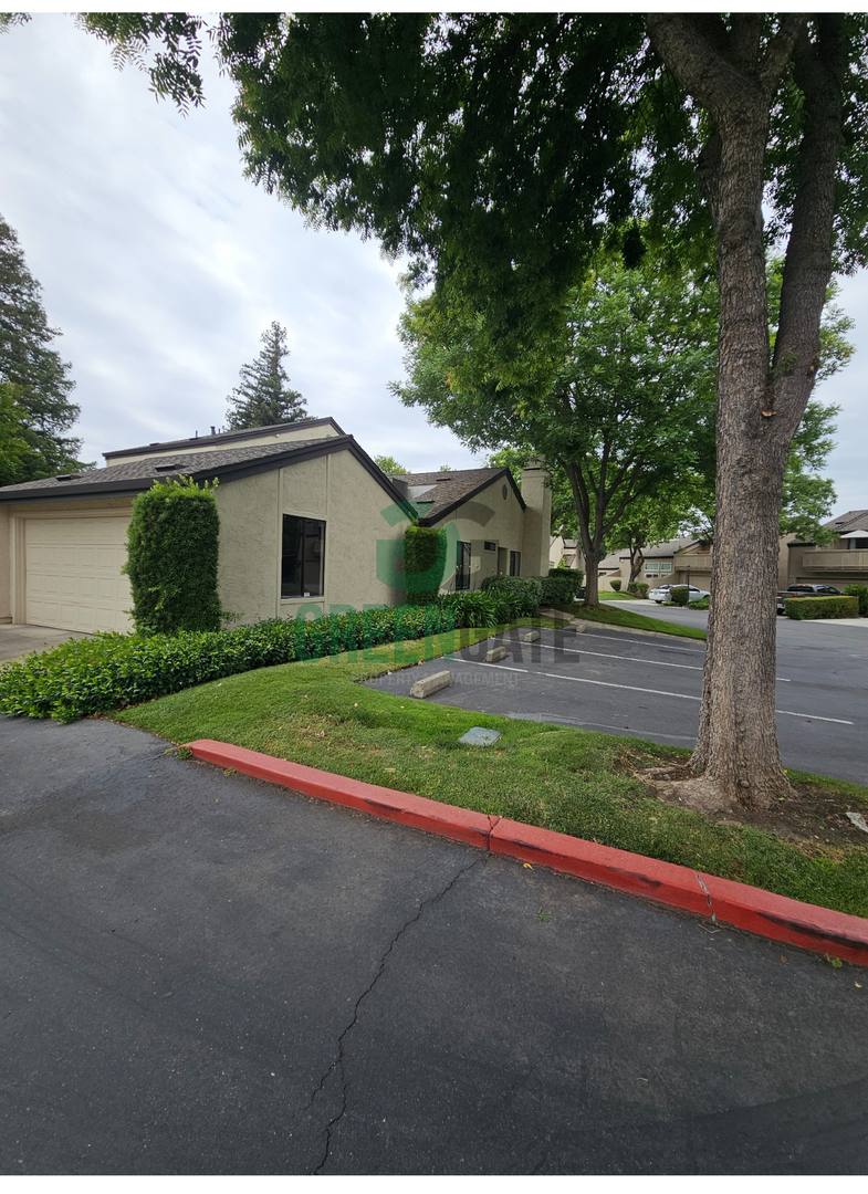 Apartment for rent at 1108 Cedar Creek Dr, Modesto, CA 95355