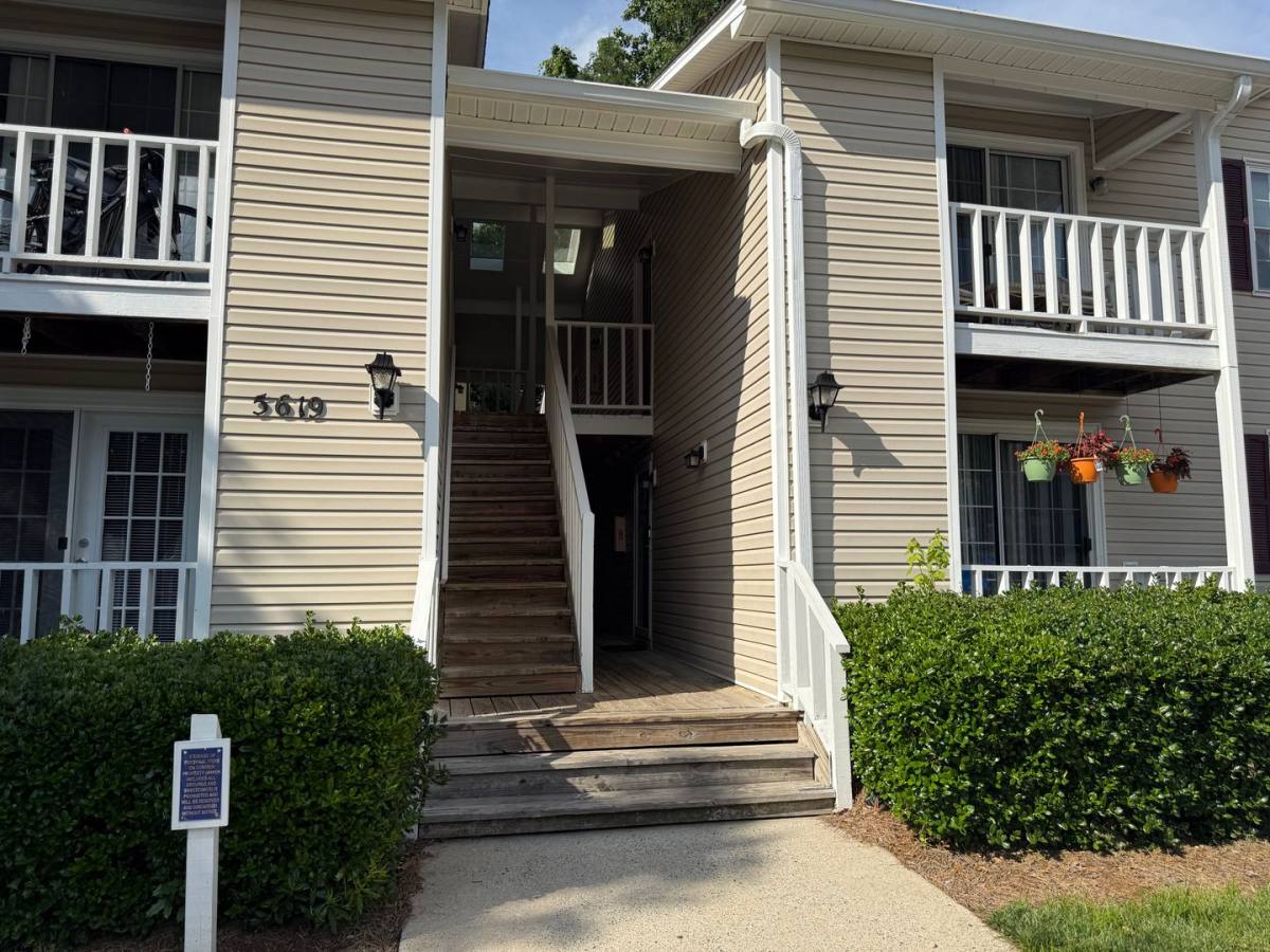 Condo for rent at 5619 Hornaday Rd, Greensboro, NC 27409