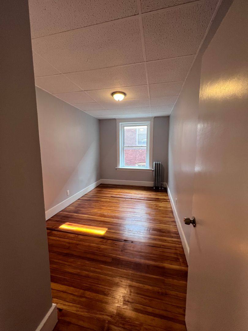 Apartment for rent at 14 Kent Ave, Pittsfield, MA 01201