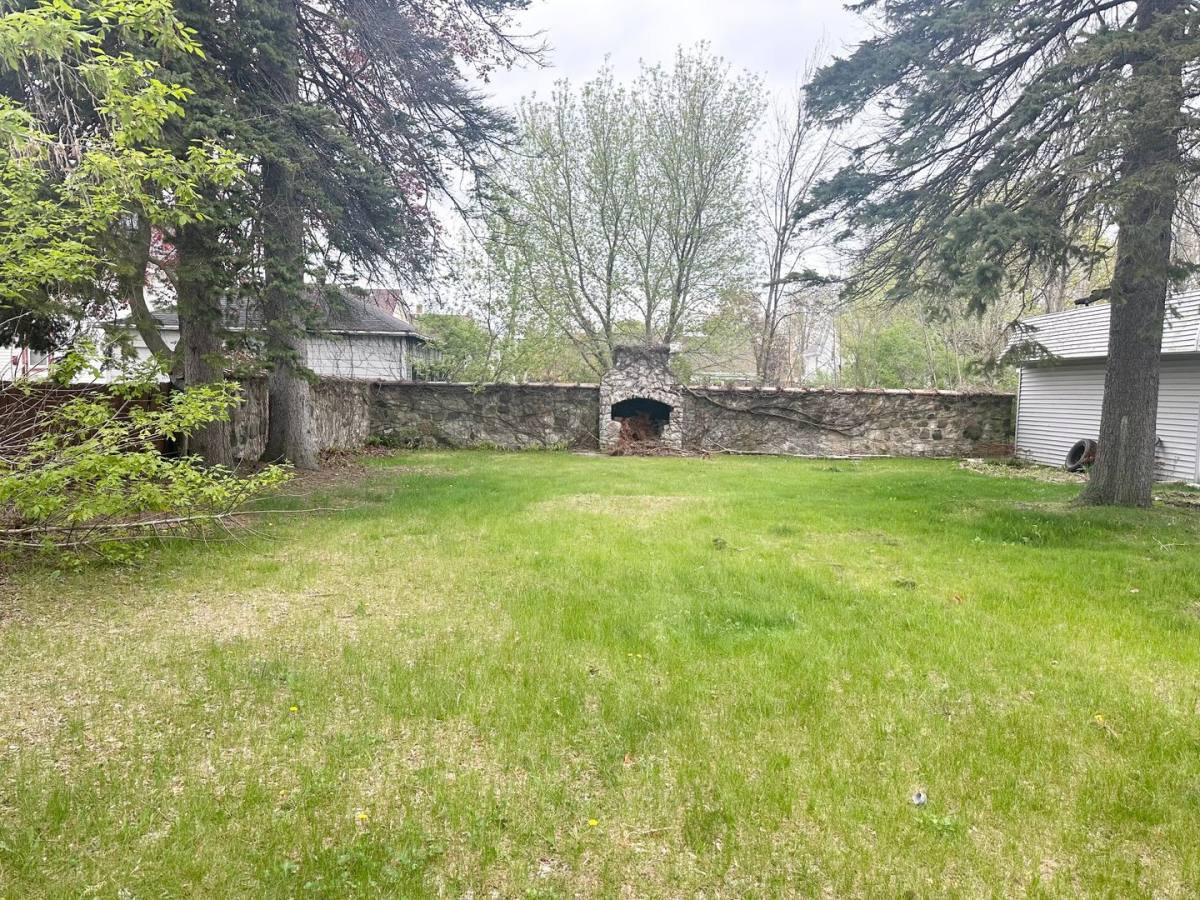 Townhouse for rent at 1514 24th St, Two Rivers, WI 54241