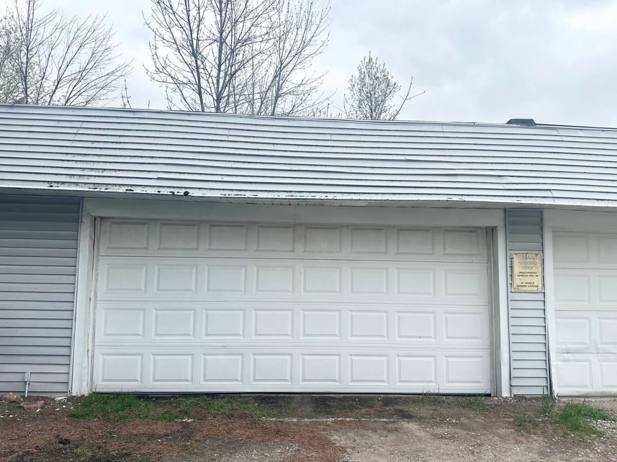 Townhouse for rent at 1514 24th St, Two Rivers, WI 54241
