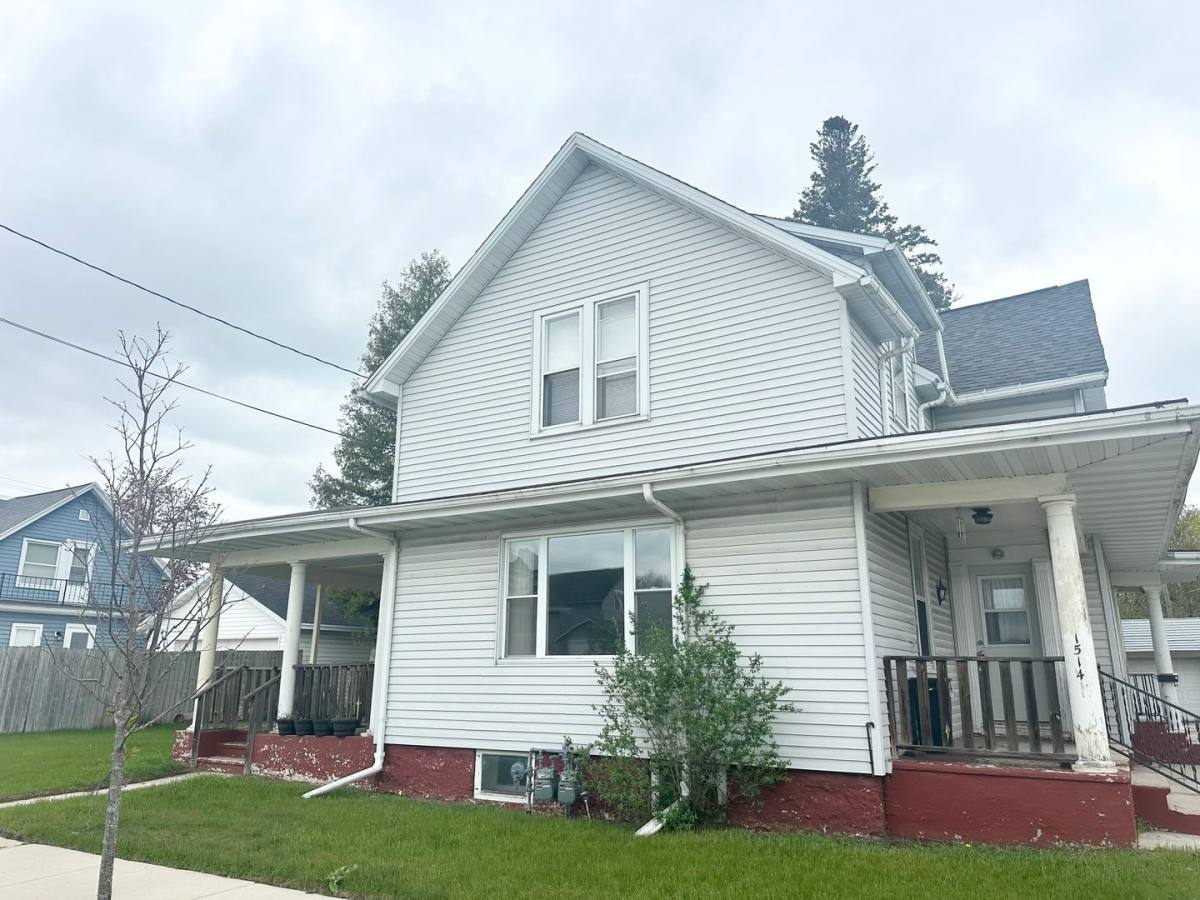 Townhouse for rent at 1514 24th St, Two Rivers, WI 54241