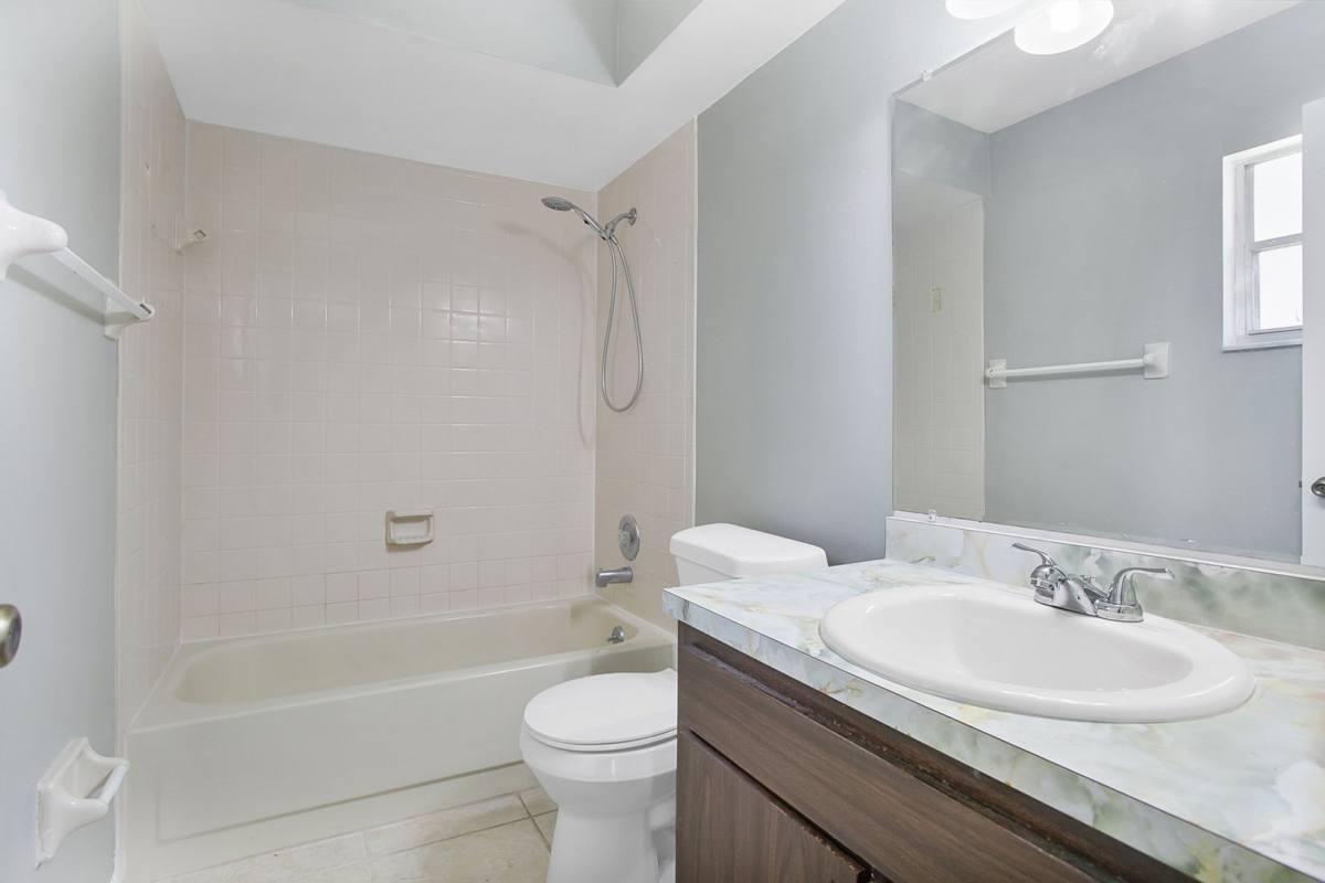 House for rent at 405 Long Dr, Kissimmee, FL 34759