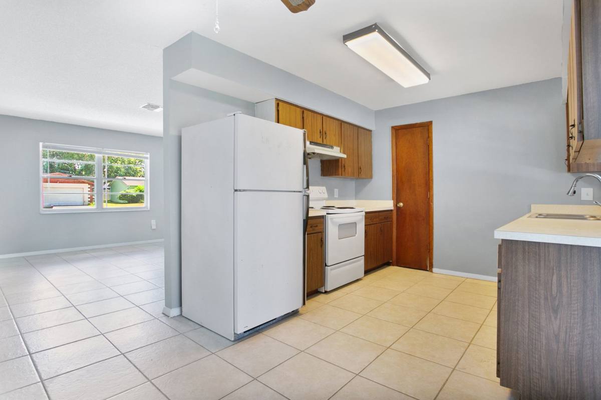House for rent at 405 Long Dr, Kissimmee, FL 34759