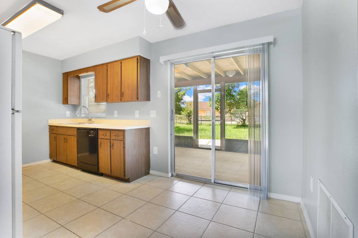 House for rent at 405 Long Dr, Kissimmee, FL 34759