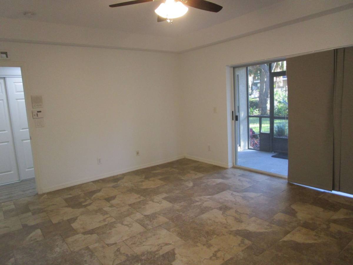 House for rent at 6202 Gannetdale Dr, Lithia, FL 33547