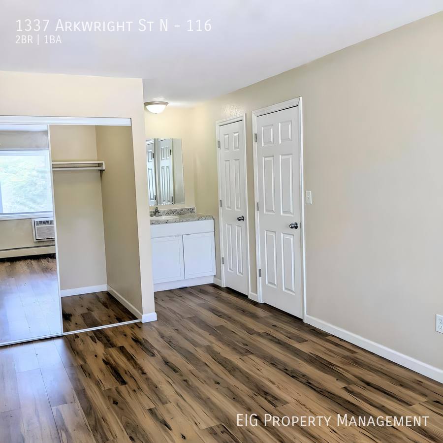 Apartment for rent at 1337 Arkwright St N #116, Saint Paul, MN 55130