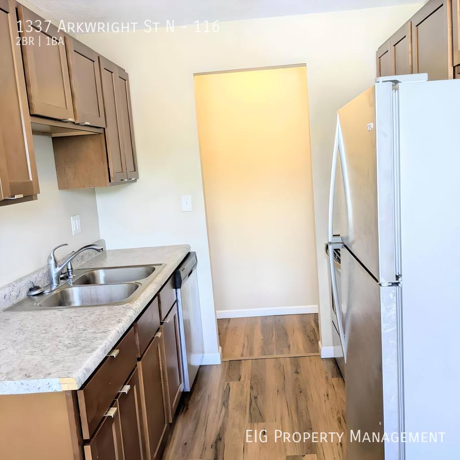 Apartment for rent at 1337 Arkwright St N #116, Saint Paul, MN 55130
