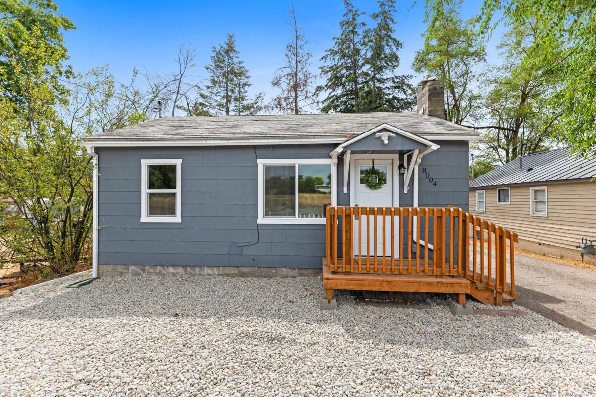 House for rent at 8004 E Broadway Ave, Spokane, WA 99212