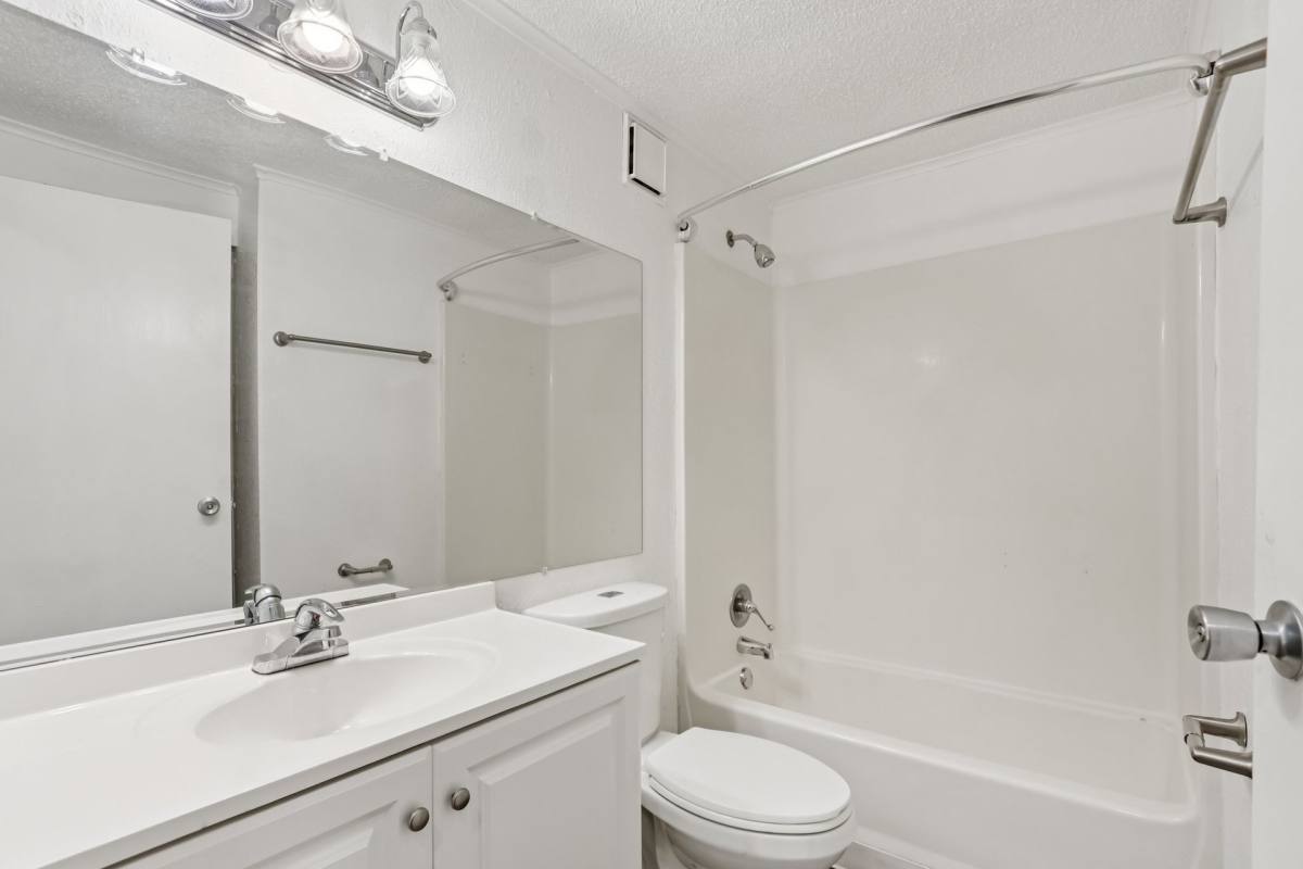 Apartment for rent at 3210 Discovery Way, Jacksonville, FL 32224