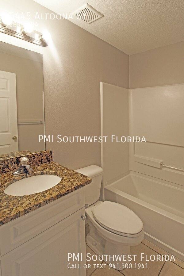 Apartment for rent at 5445 Altoona St, Sarasota, FL 34232
