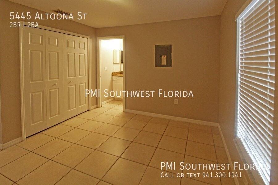 Apartment for rent at 5445 Altoona St, Sarasota, FL 34232
