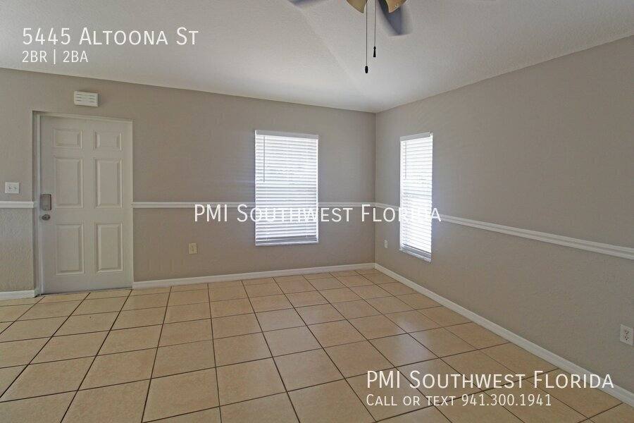 Apartment for rent at 5445 Altoona St, Sarasota, FL 34232