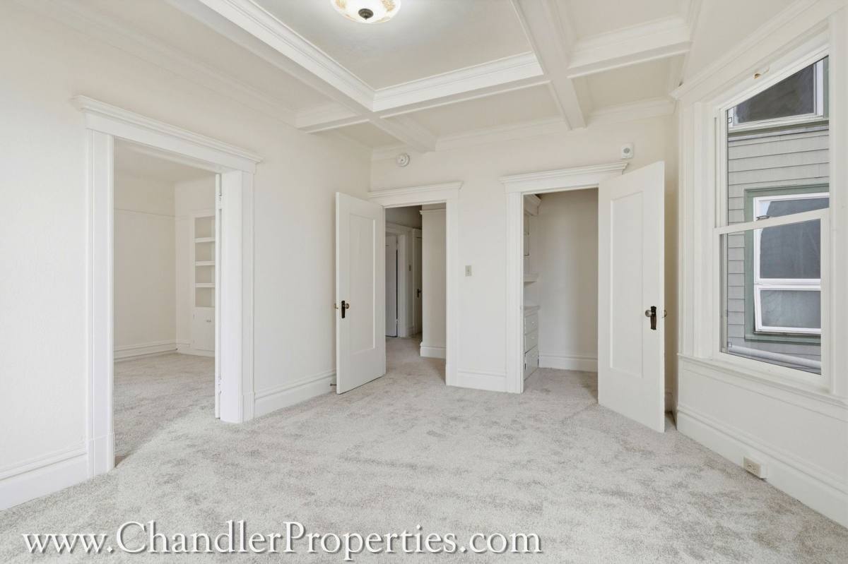 Apartment for rent at 1111 Pine St, San Francisco, CA 94109