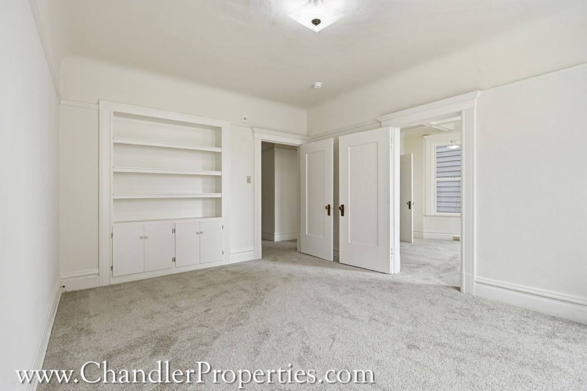 Apartment for rent at 1111 Pine St, San Francisco, CA 94109