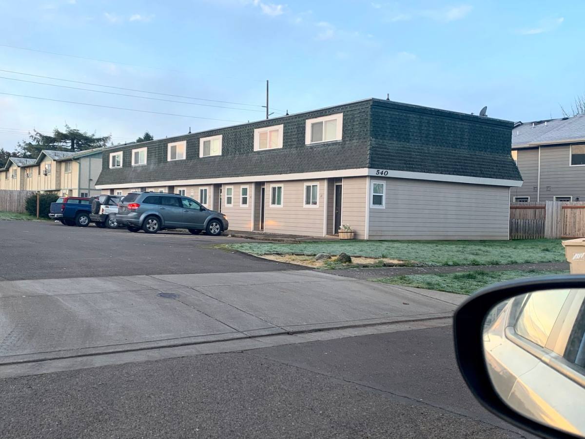 Townhouse for rent at 540 W Maple St, Lebanon, OR 97355