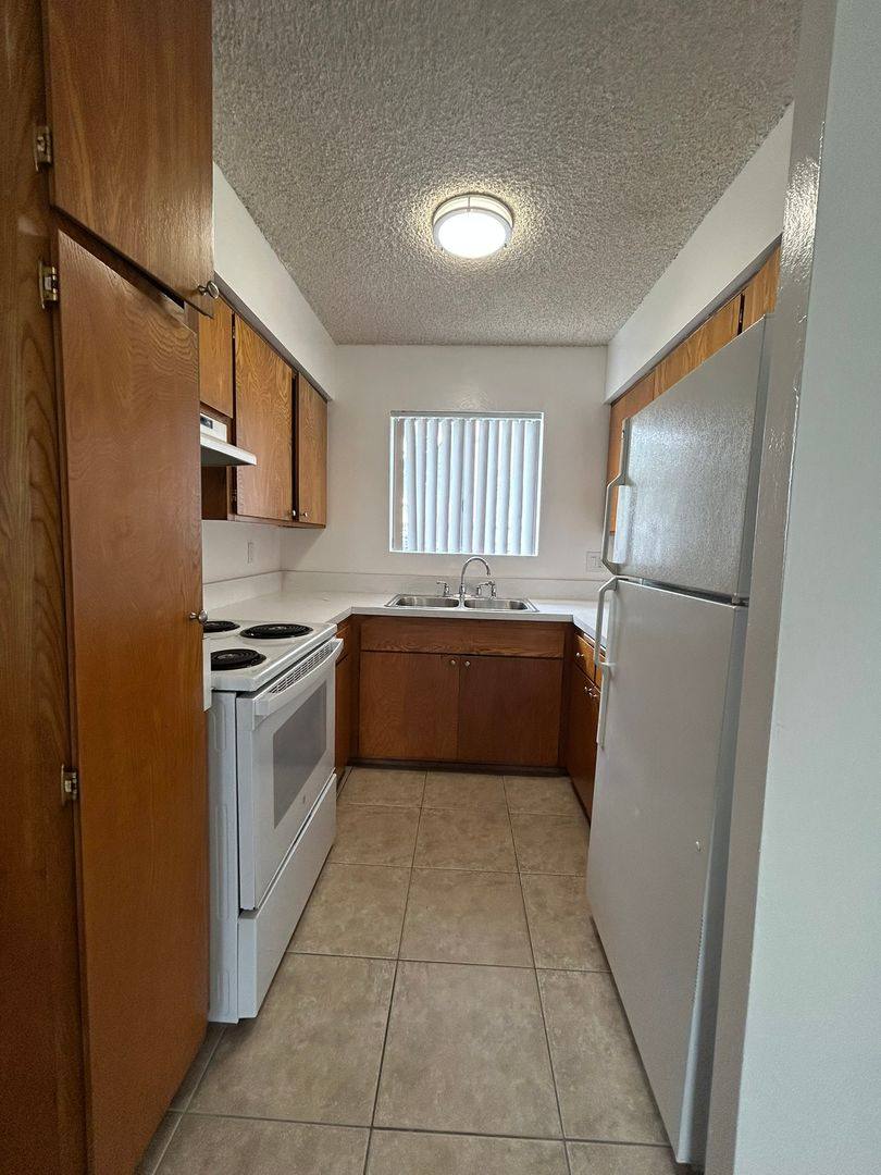 Apartment for rent at 4945 Narragansett Ave, San Diego, CA 92107