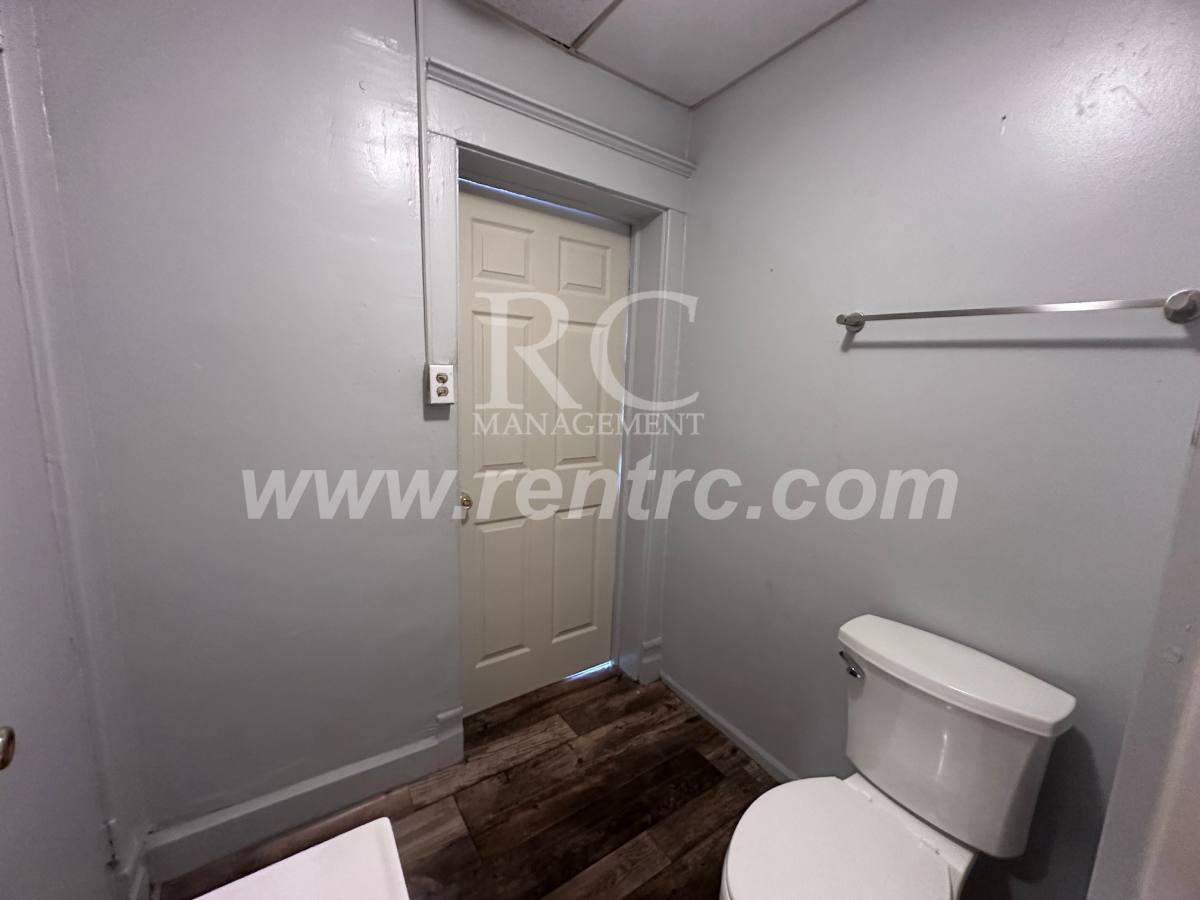 Apartment for rent at 425-3B Vermilion N, Danville, IL 61832
