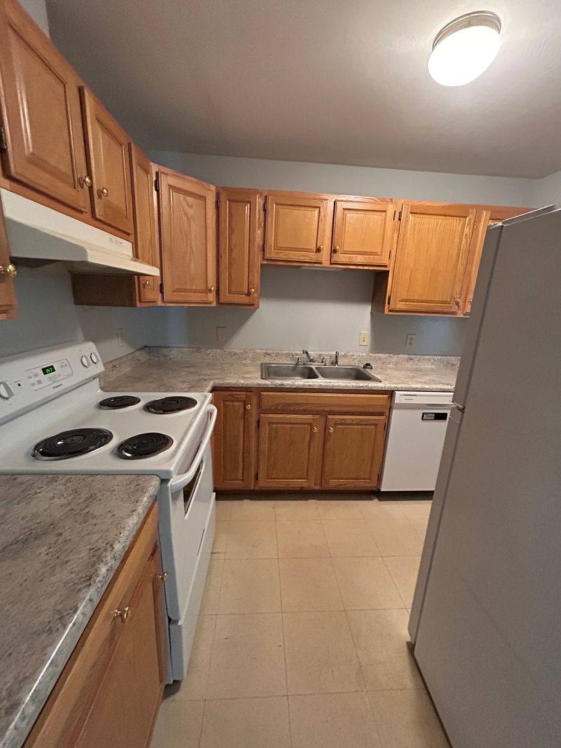 Apartment for rent at 99 Fourth St, Manchester, NH 03102