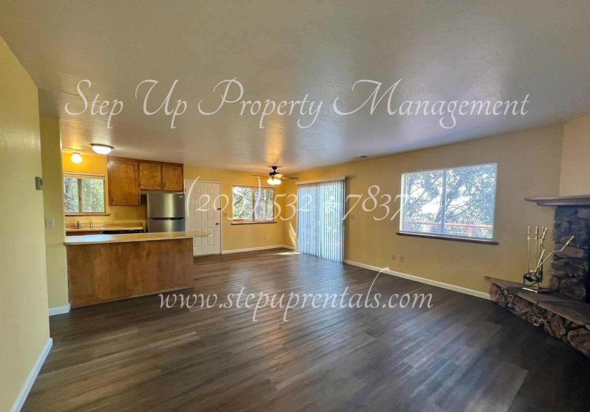 House for rent at 20356 Honey Lane, Tuolumne, CA 95379