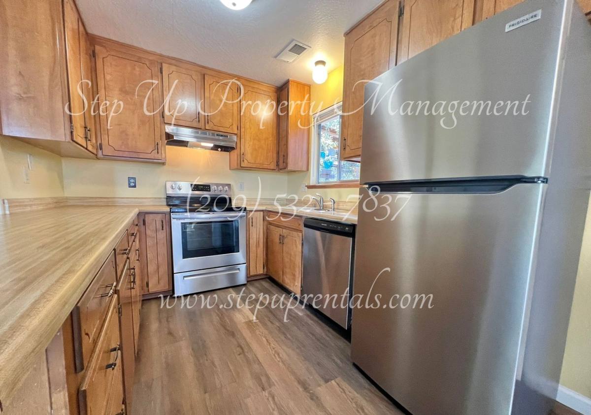 House for rent at 20356 Honey Lane, Tuolumne, CA 95379