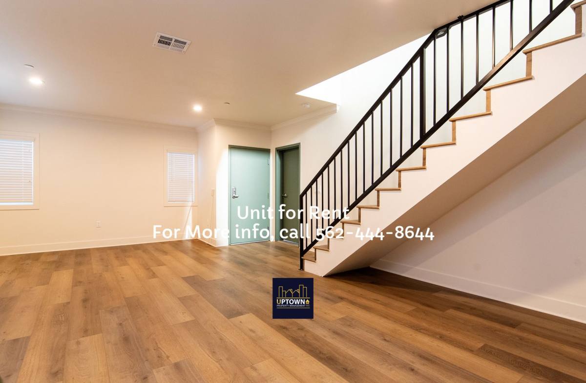 Townhouse for rent at 5305 Live Oak St, Bell Gardens, CA 90201