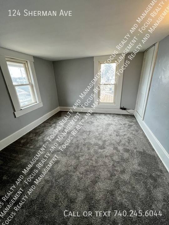 House for rent at 124 Sherman Ave, Lancaster, OH 43130