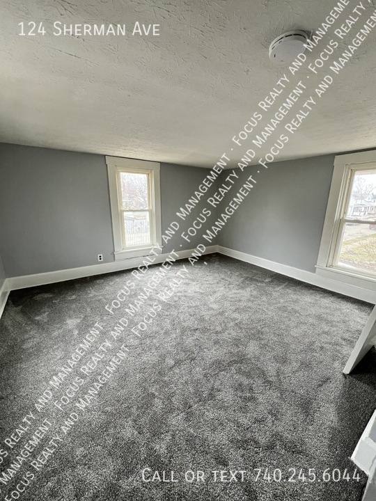 House for rent at 124 Sherman Ave, Lancaster, OH 43130