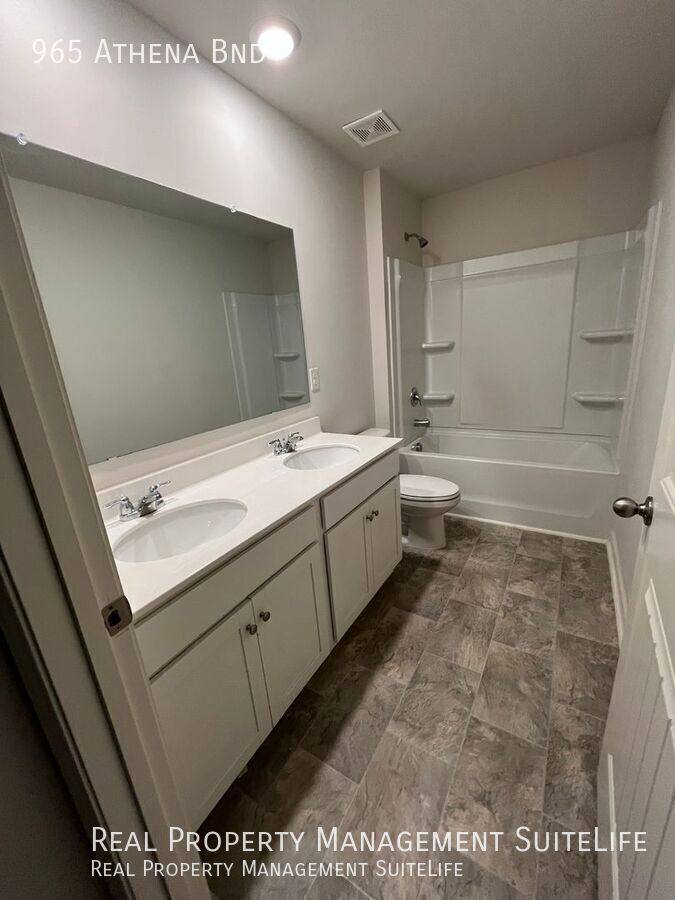 House for rent at 965 Athena Bend, Fairburn, GA 30213