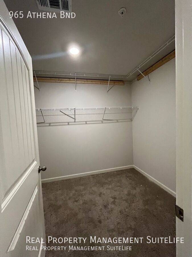House for rent at 965 Athena Bend, Fairburn, GA 30213